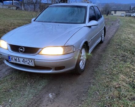 Сірий Опель Вектра, об'ємом двигуна 2 л та пробігом 3 тис. км за 1100 $, фото 4 на Automoto.ua