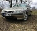 Сірий Опель Вектра, об'ємом двигуна 2 л та пробігом 170 тис. км за 600 $, фото 1 на Automoto.ua