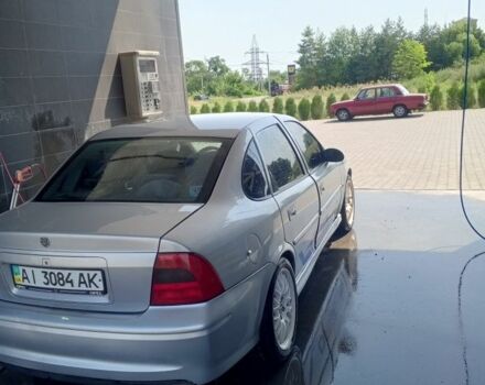 Серый Опель Вектра, объемом двигателя 1.8 л и пробегом 270 тыс. км за 2750 $, фото 4 на Automoto.ua