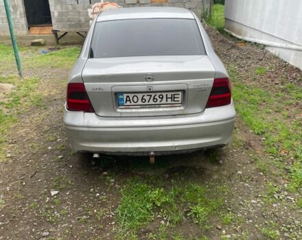 Серый Опель Вектра, объемом двигателя 2 л и пробегом 200 тыс. км за 1700 $, фото 3 на Automoto.ua