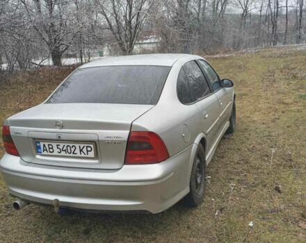 Сірий Опель Вектра, об'ємом двигуна 2 л та пробігом 334 тис. км за 2900 $, фото 5 на Automoto.ua
