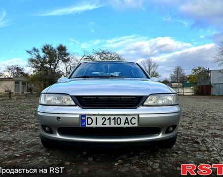 Сірий Опель Вектра, об'ємом двигуна 1.6 л та пробігом 267 тис. км за 2500 $, фото 3 на Automoto.ua