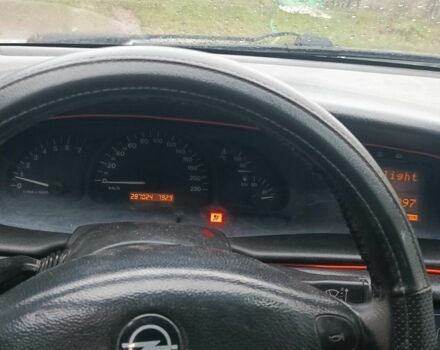 Сірий Опель Вектра, об'ємом двигуна 1.6 л та пробігом 3 тис. км за 2200 $, фото 9 на Automoto.ua