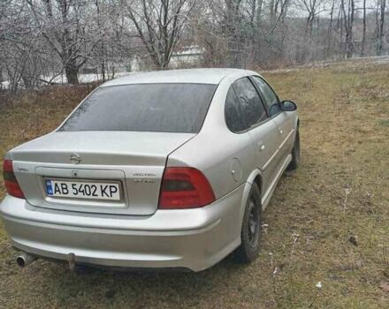 Сірий Опель Вектра, об'ємом двигуна 2 л та пробігом 334 тис. км за 2900 $, фото 4 на Automoto.ua
