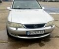 Сірий Опель Вектра, об'ємом двигуна 1.6 л та пробігом 398 тис. км за 2200 $, фото 1 на Automoto.ua