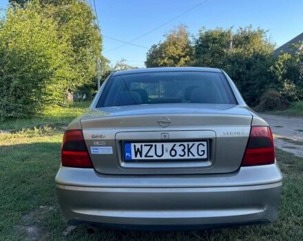Сірий Опель Вектра, об'ємом двигуна 6 л та пробігом 250 тис. км за 850 $, фото 3 на Automoto.ua