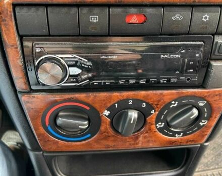 Сірий Опель Вектра, об'ємом двигуна 1.6 л та пробігом 240 тис. км за 2200 $, фото 5 на Automoto.ua