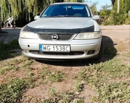 Сірий Опель Вектра, об'ємом двигуна 1.6 л та пробігом 417 тис. км за 900 $, фото 4 на Automoto.ua