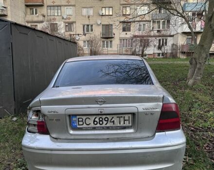 Сірий Опель Вектра, об'ємом двигуна 1.6 л та пробігом 300 тис. км за 1400 $, фото 1 на Automoto.ua