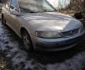 Сірий Опель Вектра, об'ємом двигуна 1.8 л та пробігом 370 тис. км за 1000 $, фото 1 на Automoto.ua