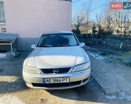 Сірий Опель Вектра, об'ємом двигуна 2 л та пробігом 420 тис. км за 2400 $, фото 2 на Automoto.ua