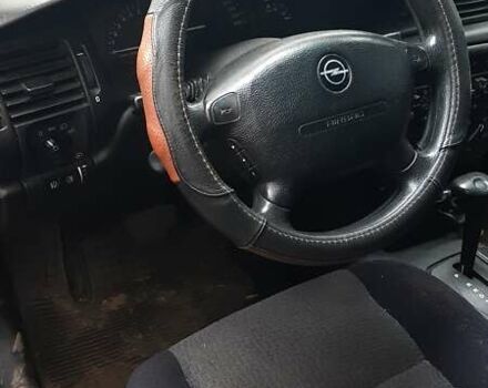 Сірий Опель Вектра, об'ємом двигуна 2 л та пробігом 280 тис. км за 3900 $, фото 3 на Automoto.ua