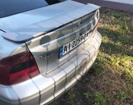 Сірий Опель Вектра, об'ємом двигуна 2 л та пробігом 280 тис. км за 2500 $, фото 5 на Automoto.ua