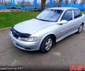 Сірий Опель Вектра, об'ємом двигуна 2 л та пробігом 151 тис. км за 3300 $, фото 1 на Automoto.ua