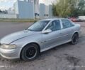 Серый Опель Вектра, объемом двигателя 2 л и пробегом 250 тыс. км за 650 $, фото 1 на Automoto.ua