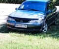 Сірий Опель Вектра, об'ємом двигуна 2.2 л та пробігом 283 тис. км за 4000 $, фото 4 на Automoto.ua