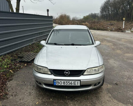 Серый Опель Вектра, объемом двигателя 2 л и пробегом 392 тыс. км за 2750 $, фото 4 на Automoto.ua