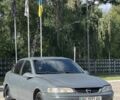 Серый Опель Вектра, объемом двигателя 2.2 л и пробегом 300 тыс. км за 954 $, фото 1 на Automoto.ua