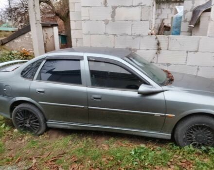 Серый Опель Вектра, объемом двигателя 2.2 л и пробегом 300 тыс. км за 1800 $, фото 4 на Automoto.ua