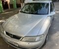 Сірий Опель Вектра, об'ємом двигуна 2 л та пробігом 260 тис. км за 2600 $, фото 1 на Automoto.ua