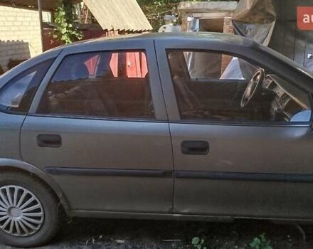 Сірий Опель Вектра, об'ємом двигуна 1.6 л та пробігом 250 тис. км за 1100 $, фото 3 на Automoto.ua