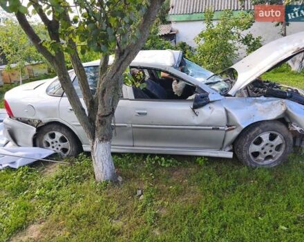 Серый Опель Вектра, объемом двигателя 2 л и пробегом 370 тыс. км за 1000 $, фото 1 на Automoto.ua