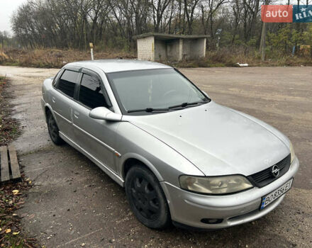 Серый Опель Вектра, объемом двигателя 2 л и пробегом 392 тыс. км за 2750 $, фото 3 на Automoto.ua