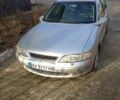 Сірий Опель Вектра, об'ємом двигуна 2 л та пробігом 350 тис. км за 3501 $, фото 2 на Automoto.ua