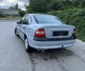 Серый Опель Вектра, объемом двигателя 1.6 л и пробегом 300 тыс. км за 780 $, фото 3 на Automoto.ua