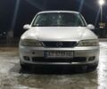 Серый Опель Вектра, объемом двигателя 2 л и пробегом 311 тыс. км за 2500 $, фото 1 на Automoto.ua