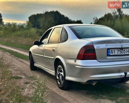 Сірий Опель Вектра, об'ємом двигуна 2 л та пробігом 330 тис. км за 3462 $, фото 4 на Automoto.ua