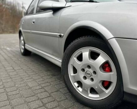 Сірий Опель Вектра, об'ємом двигуна 1.8 л та пробігом 390 тис. км за 3300 $, фото 16 на Automoto.ua