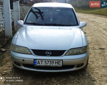 Серый Опель Вектра, объемом двигателя 2 л и пробегом 311 тыс. км за 2500 $, фото 7 на Automoto.ua