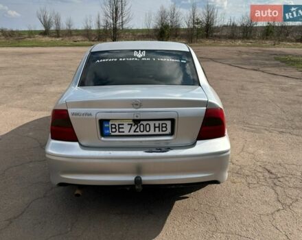 Серый Опель Вектра, объемом двигателя 1.8 л и пробегом 340 тыс. км за 2800 $, фото 10 на Automoto.ua