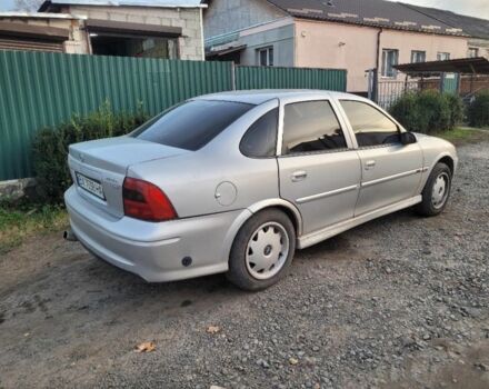 Серый Опель Вектра, объемом двигателя 1.6 л и пробегом 350 тыс. км за 2500 $, фото 2 на Automoto.ua