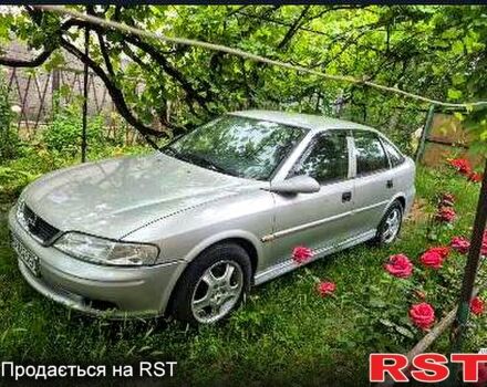 Сірий Опель Вектра, об'ємом двигуна 2 л та пробігом 330 тис. км за 3500 $, фото 1 на Automoto.ua