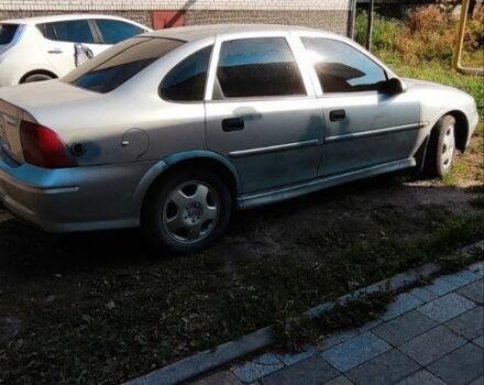 Сірий Опель Вектра, об'ємом двигуна 1.6 л та пробігом 417 тис. км за 900 $, фото 1 на Automoto.ua