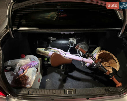 Серый Опель Вектра, объемом двигателя 2.2 л и пробегом 295 тыс. км за 4300 $, фото 9 на Automoto.ua