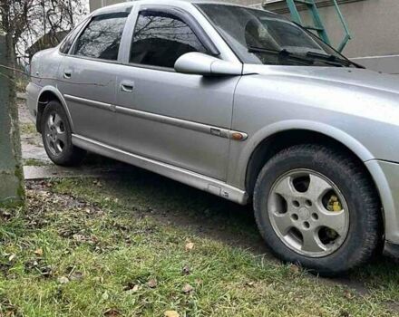 Серый Опель Вектра, объемом двигателя 1.8 л и пробегом 290 тыс. км за 2700 $, фото 5 на Automoto.ua