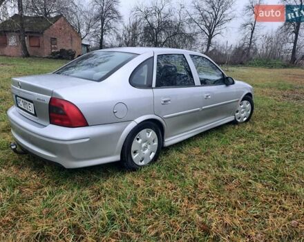 Сірий Опель Вектра, об'ємом двигуна 1.6 л та пробігом 280 тис. км за 3800 $, фото 1 на Automoto.ua