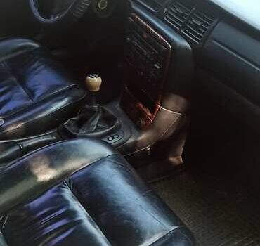 Сірий Опель Вектра, об'ємом двигуна 2.2 л та пробігом 468 тис. км за 2000 $, фото 11 на Automoto.ua