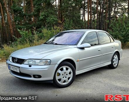 Серый Опель Вектра, объемом двигателя 1.8 л и пробегом 314 тыс. км за 3500 $, фото 9 на Automoto.ua