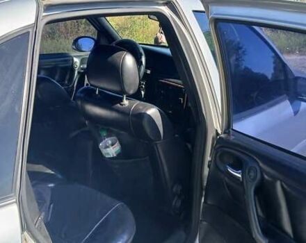 Сірий Опель Вектра, об'ємом двигуна 2.2 л та пробігом 468 тис. км за 2000 $, фото 9 на Automoto.ua