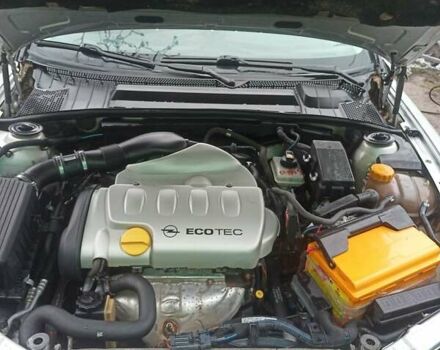 Сірий Опель Вектра, об'ємом двигуна 1.8 л та пробігом 227 тис. км за 4000 $, фото 9 на Automoto.ua