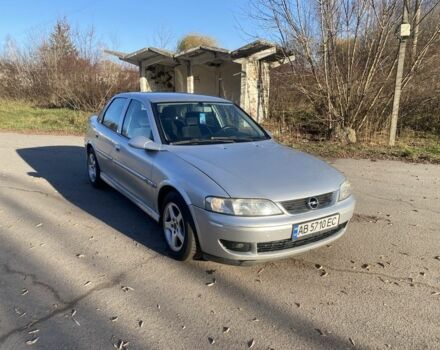Серый Опель Вектра, объемом двигателя 2.2 л и пробегом 312 тыс. км за 2500 $, фото 6 на Automoto.ua