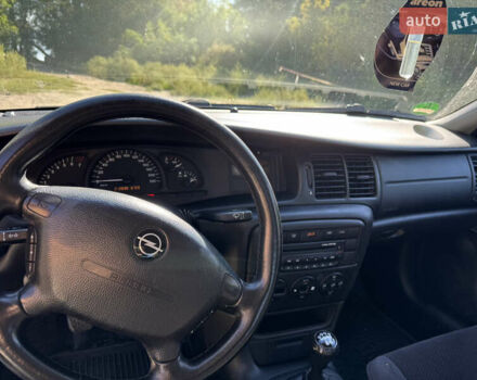 Серый Опель Вектра, объемом двигателя 1.6 л и пробегом 213 тыс. км за 4300 $, фото 13 на Automoto.ua