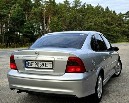 Серый Опель Вектра, объемом двигателя 1.8 л и пробегом 314 тыс. км за 3500 $, фото 3 на Automoto.ua