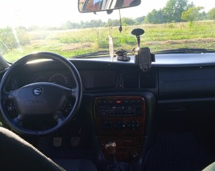 Серый Опель Вектра, объемом двигателя 2 л и пробегом 293 тыс. км за 2890 $, фото 4 на Automoto.ua