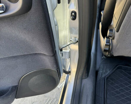 Серый Опель Вектра, объемом двигателя 1.6 л и пробегом 213 тыс. км за 4300 $, фото 29 на Automoto.ua