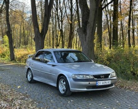 Опель Вектра 2001 в Жовкве на Automoto.ua Серый Опель Вектра, объемом двигателя 2.2 л и пробегом 270 тыс. км за 1200 $, фото 2 на Automoto.ua